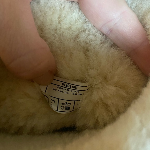 Ugg chestnut short II - Picture 13 of 13